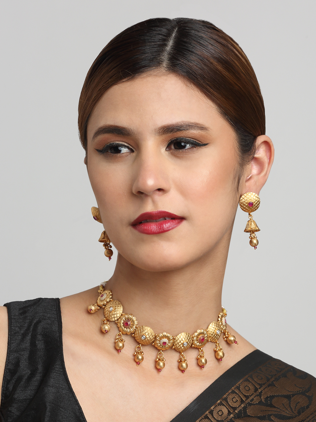 YouBella Jewellery Celebrity Inspired Gold Plated Necklace Jewellery Set for Girls and Women
